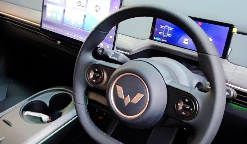 Wuling Siap Bawa Mobil Listrik Model MPV ke Indonesia