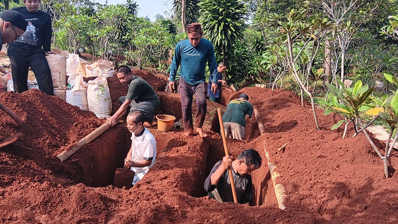 DPRD Minta Pemprov DKI Gandeng Kota Penyangga untuk Sediakan Lahan Pemakaman 