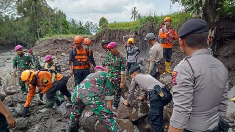 Update Jumlah Korban Banjir Lahar Dingin dan Longsor di Sumbar: 59 Tewas, 16 Hilang