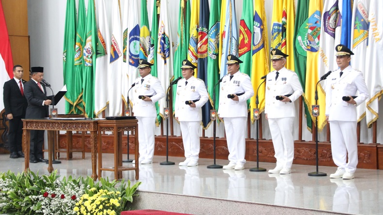 Mendagri Lantik 5 Pj Gubernur, Maluku Utara hingga Sulawesi Selatan