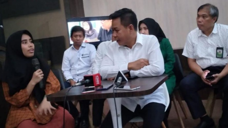 Viral Mahasiswi USU Gagal Kuliah Karena Tak Mampu Bayar UKT, Langsung Ditemui Rektor