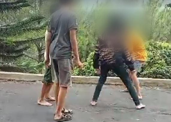 Ngeri! Begini Video Pelajar SMP di Batu Dikeroyok Teman Sekolah hingga Tewas