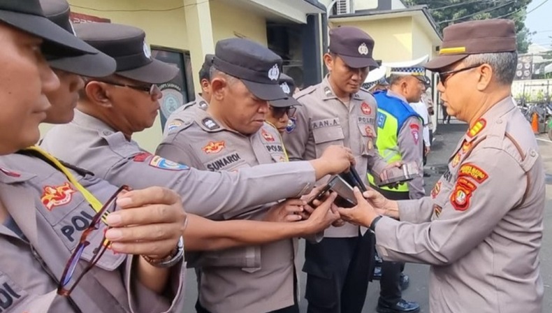 HP Personel Polsek Cinere Dirazia, Pastikan Aman dari Judi Online