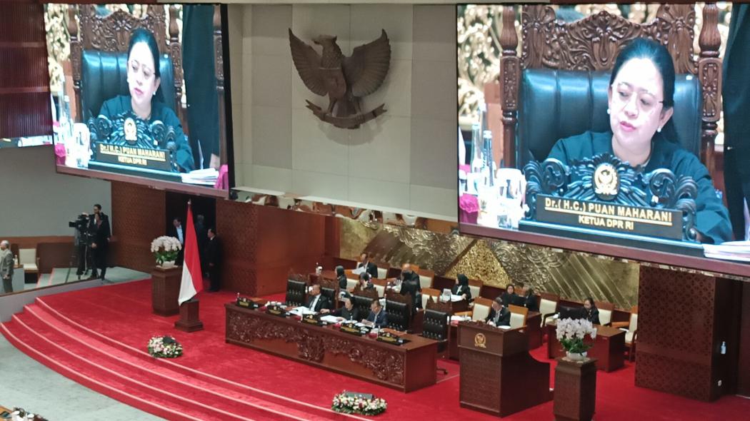 Rapat Paripurna DPR Setujui Calvin Verdonk dan Jens Raven Jadi WNI!