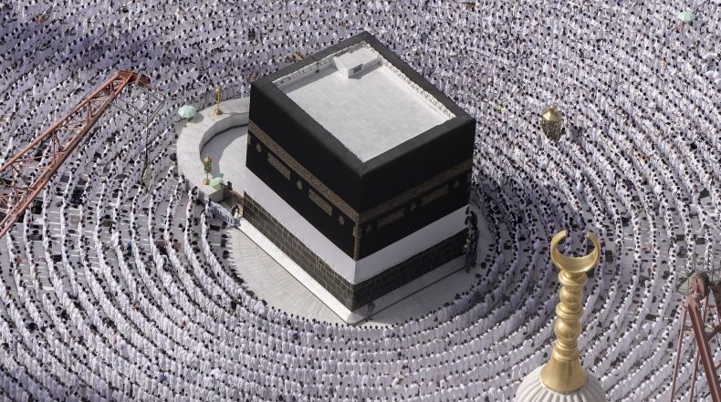 Masuk Makkah Makin Ketat, Jemaah Haji Wajib Jalan Bertiga  