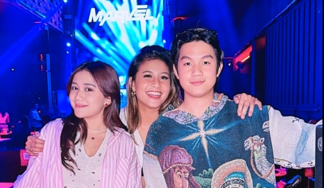 Awkarin Unggah Foto Mantan Kekasih Jonathan Alden Bersama Brisia Jodie: Serah Terima Jabatan