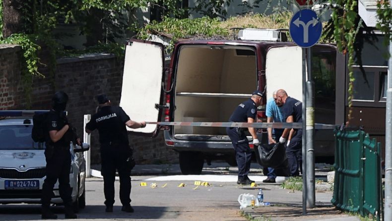 Kedubes Israel di Serbia Diserang Pria Tak Dikenal, Polisi Kena Panah
