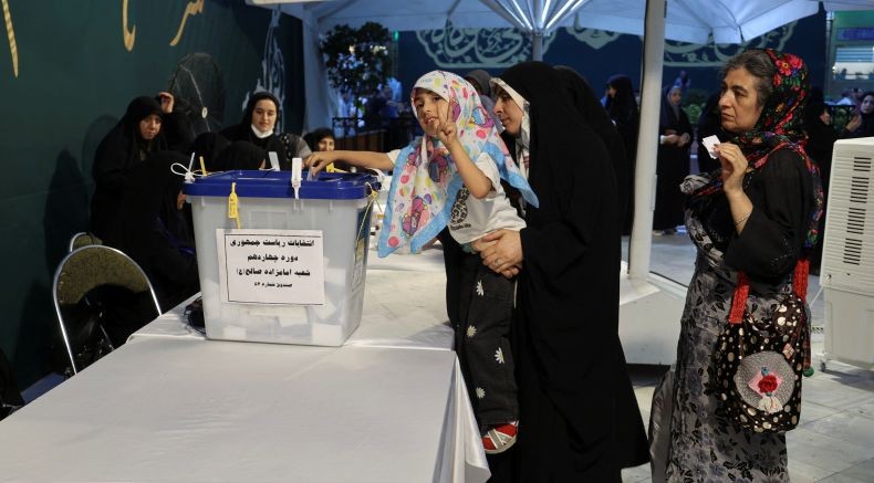 Hasil Sementara Pilpres Iran, Capres Garis Keras Saeed Jalili Unggul Tipis atas Reformis