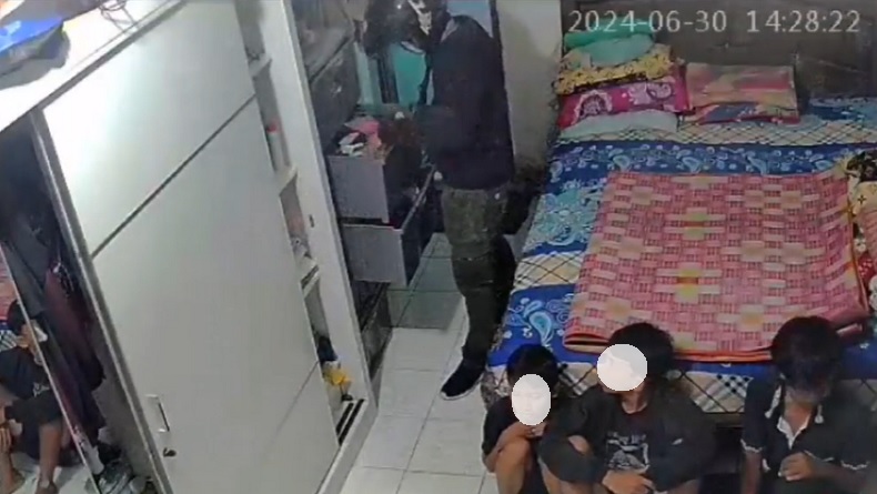 Perampokan di Palembang Terekam CCTV, ART dan 6 Anak Disekap di Kamar