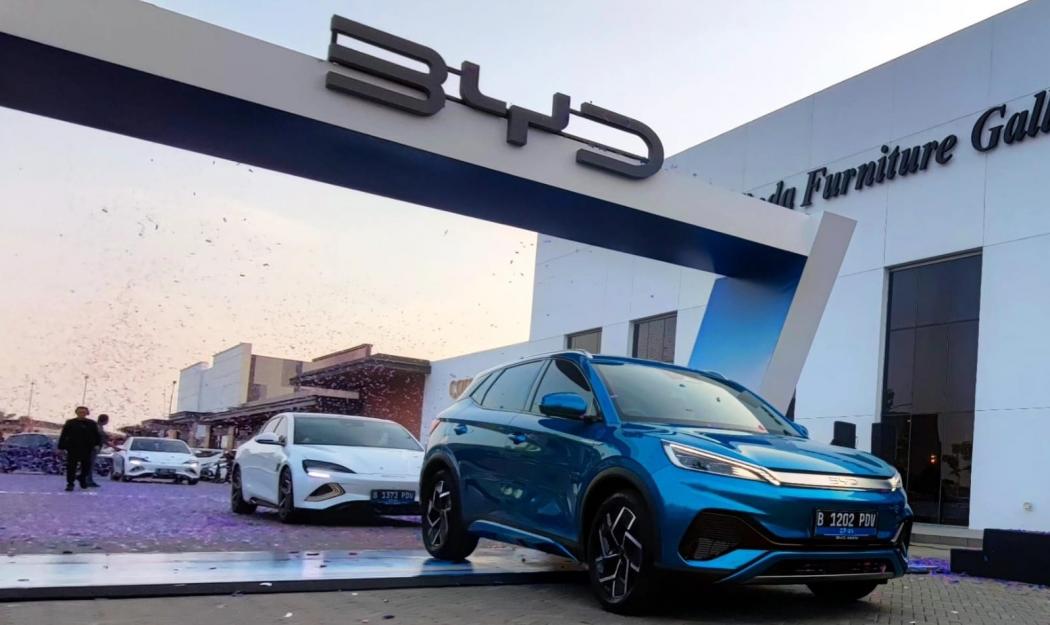 Menko Airlangga Sebut Pabrik BYD Sudah 90 Persen, Kapan Beroperasi?