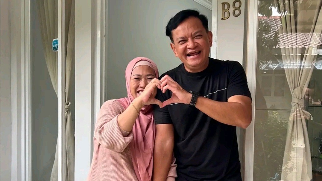 Viral Emak-Emak Bisa Ketemu Idola karena Di-prank Anak, Warganet: Ikut Senang! 