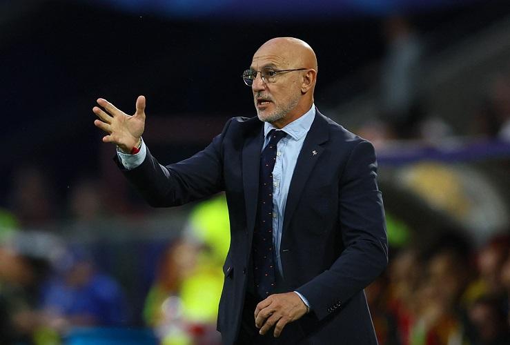 Euro 2024: Luis de la Fuente Siapkan Pemain Ini untuk Kawal Kylian Mbappe