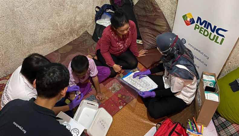 Terima Bantuan dari MNC Peduli, Keluarga Pasien Kanker Ucapkan Terima Kasih
