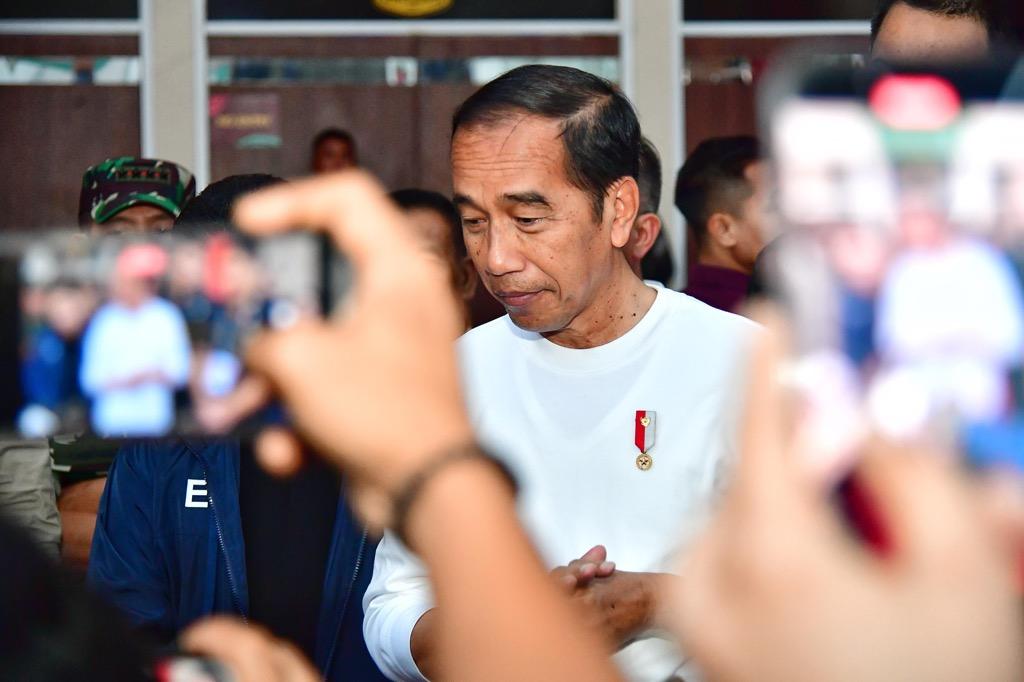 Jokowi Rayu UEA Bangun Pusat Keuangan dan Investasi Ekosistem Kendaraan Listrik di IKN