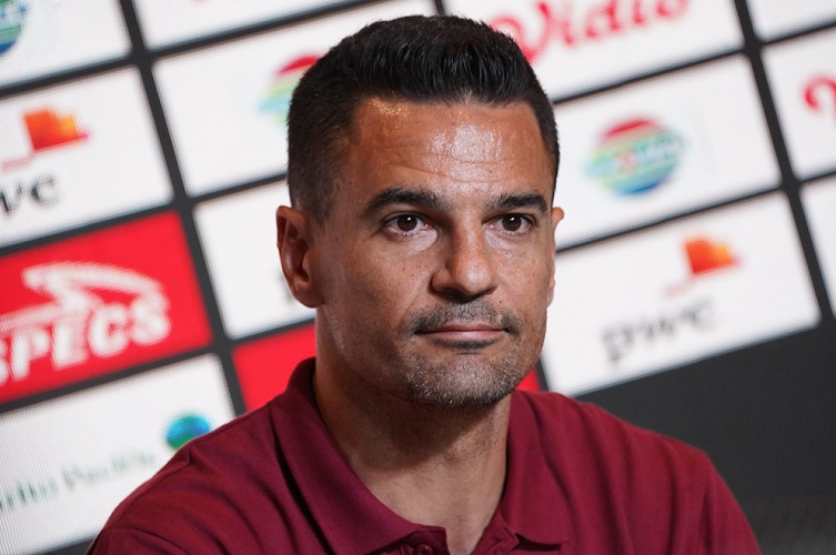 Carlos Pena Prediksi Duel Persija Vs Arema Akan Lebih Sulit