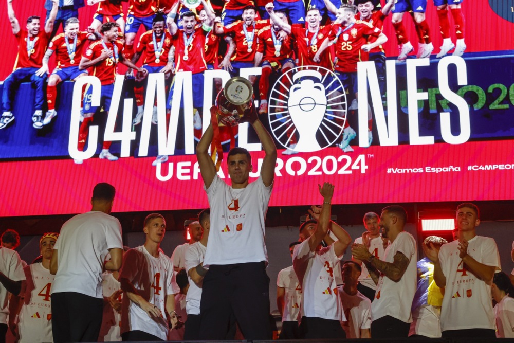 2 Pemain Spanyol Terancam Sanksi UEFA usai Juara Euro 2024, Ada Masalah Apa?