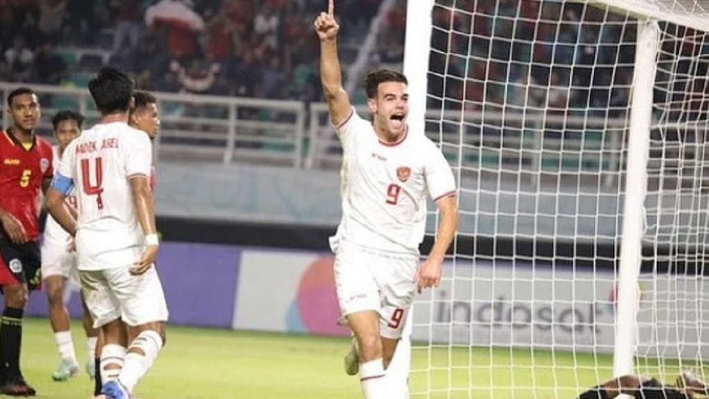  Potret Tampan Jens Raven, Striker Berbakat Timnas U-19 yang Bawa Indonesia Juara ASEAN Championship 2024