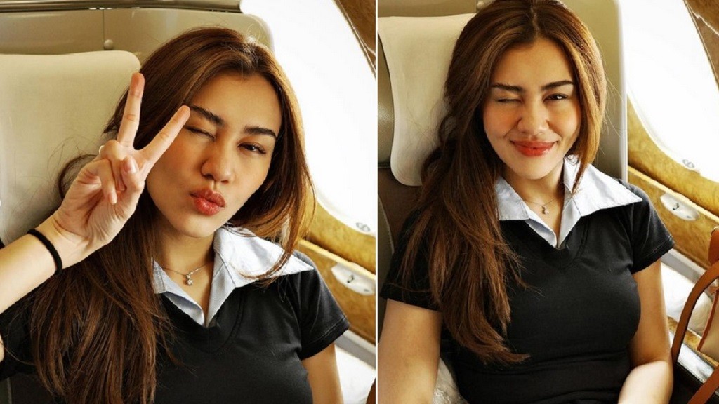 4 Potret Aaliyah Massaid di Pesawat Curi Perhatian, Tampil Kasual dan Memesona 