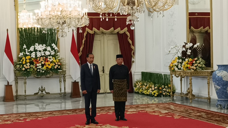 Jokowi Terima Surat Kepercayaan dari 10 Dubes Negara Sahabat