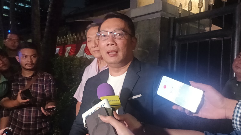 Maju Pilgub Jakarta, Ridwan Kamil Janji Cintai Persija dan The Jakmania