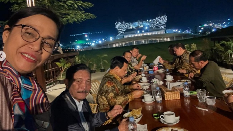 Airlangga Makan Malam di IKN usai Mundur dari Ketum Golkar, Duduk Samping Jokowi