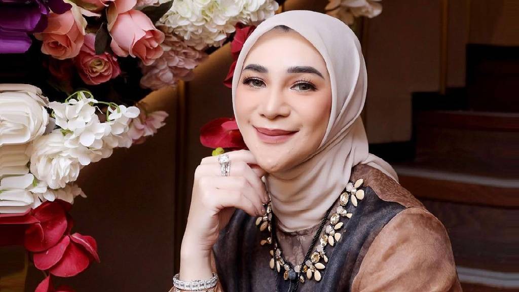 Erin Taulany Balas Hujatan dengan Nasihat Ustaz Hanan Attaki: Biar Allah SWT yang Hadapi 