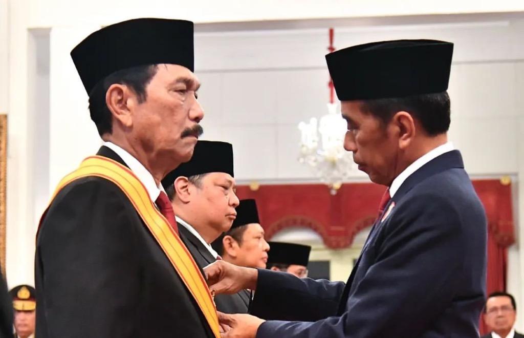 Kaget Dapat Bintang Jasa dari Jokowi, Luhut Singgung Momen Penanganan Pandemi   