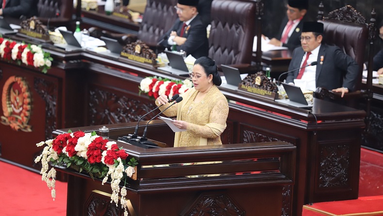 Puan Sebut DPR Bentuk Pansus Haji 2024 di Hadapan Jokowi: Timbul Banyak Masalah