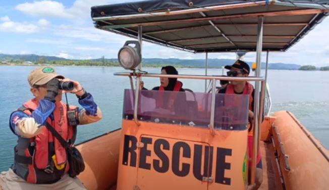 4 Wisatawan Tenggelam usai Terseret Ombak di Pantai Cemara Jayapura, 1 Tewas
