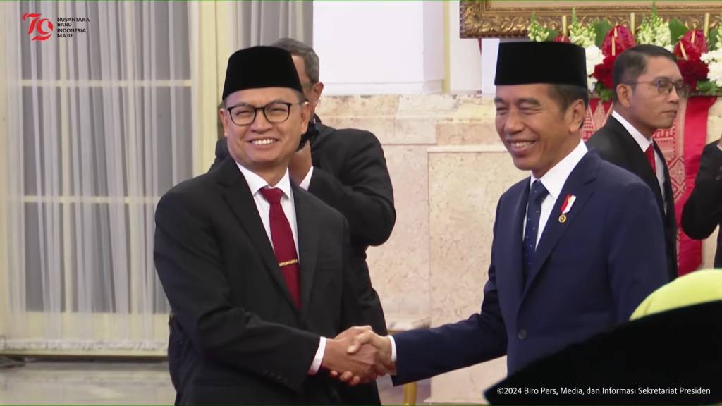 Tancap Gas! Presiden Jokowi Beri 5 Tugas Khusus untuk Kepala BPOM Taruna Ikrar 