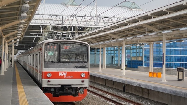 Kronologi 2 Pria Diduga hendak Mesum di Toilet Stasiun Manggarai, Ketahuan Masuk Bilik yang Sama