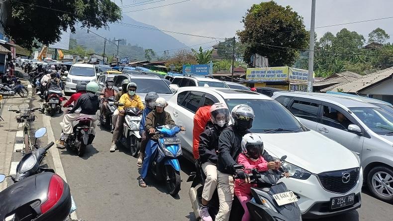 Kondisi Terkini Jalur Puncak Bogor, Ini Titik yang Padat dan Lancar