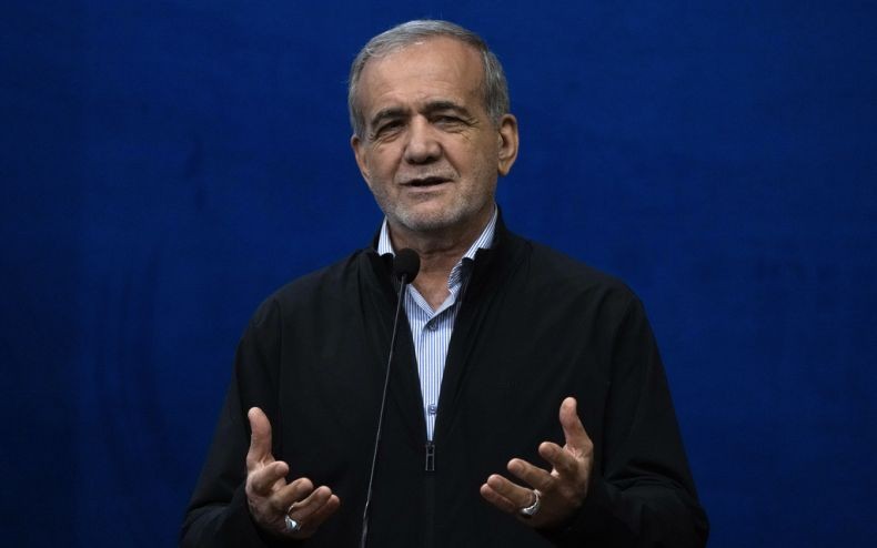 Presiden Pezeshkian: Iran Tak Akan Pernah Tunduk kepada AS