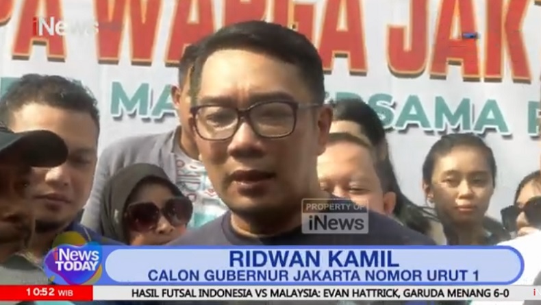 Momen Ridwan Kamil Sapa Warga Jakarta Timur