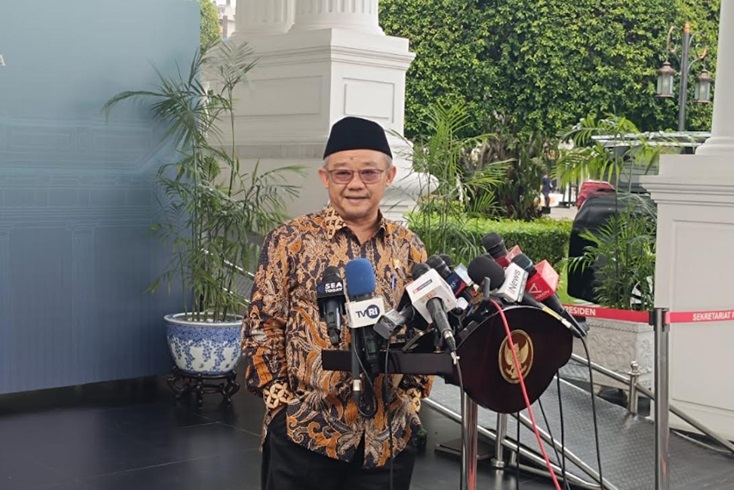 Mendikdasmen Pastikan Kurikulum 2013 dan Merdeka Masih Berlaku
