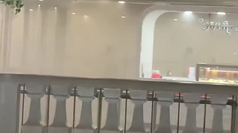 Penampakan Kebakaran Restoran di Grand Indonesia, Asap Penuhi Ruangan