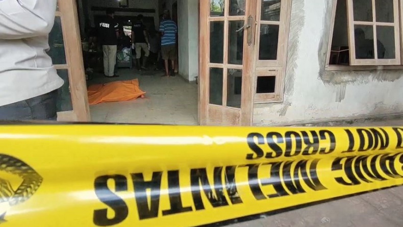 Kediri Gempar, Kakak Adik Perempuan Ditemukan Tewas Membusuk dalam Rumah