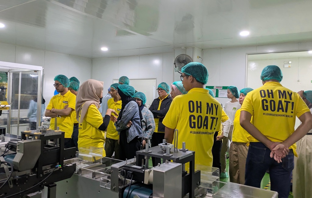 Kisah Sukses UMKM Bangun Pabrik Susu Kambing, Awalnya Produsen Jamu