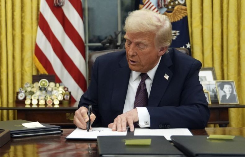 Ini Isi Lengkap Surat Donald Trump kepada Prabowo soal Tarif 32% untuk Indonesia