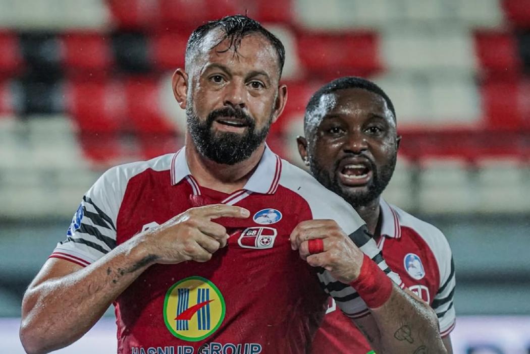 Hasil Liga 1: Matias Mier Hattrick, Barito Putera Bantai Persebaya
