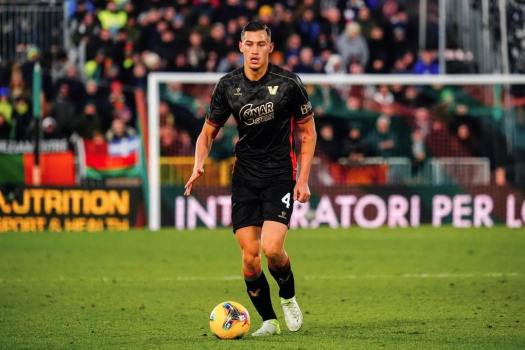 Statistik Mentereng Jay Idzes di Serie A Bikin Klub Raksasa Kepincut Dapatkan Servisnya