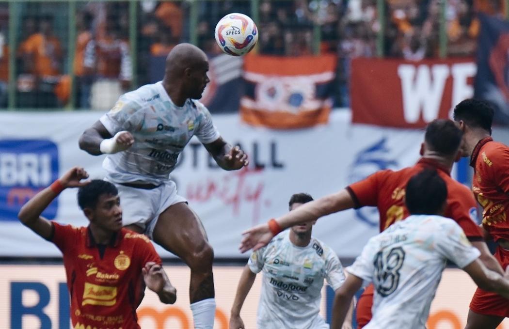 Hasil Liga 1: Sempat Unggul 2 Gol, Persija Dipaksa Persib Main Imbang