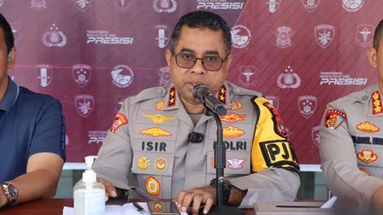 Profil Irjen Jhonny Edison Isir, Kapolda Papua Barat Peraih Adhi Makayasa 1996