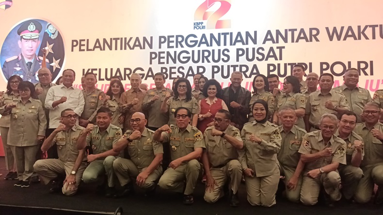 Evita Nursanty Lantik PAW Pengurus Pusat KBPP Polri