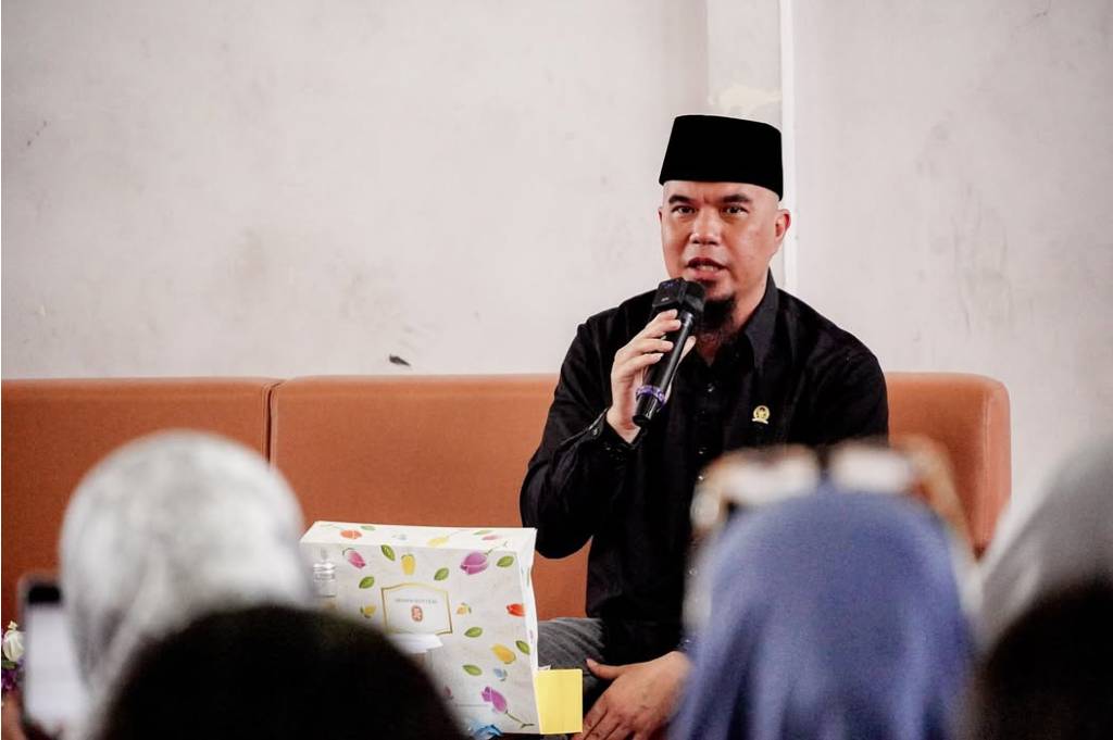 Komentar Mengejutkan Ahmad Dhani usai Usulan Nyelenehnya soal Naturalisasi Viral