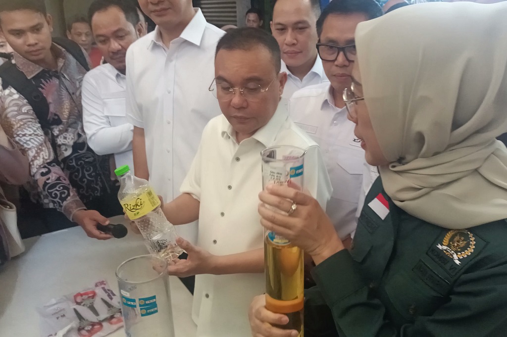 DPR Temukan lagi Minyak Goreng Tak Sesuai Takaran, Harga Lebih Mahal