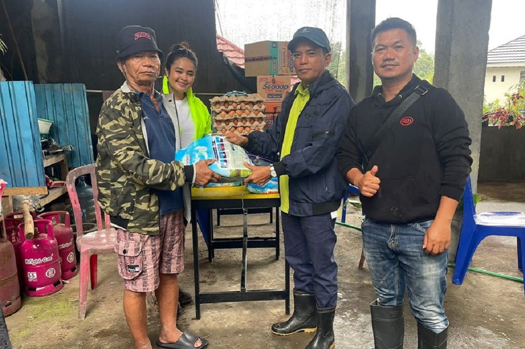 Anggota DPRD dari Partai Perindo Yasir Tarukbua Gerak Cepat Bantu Korban Banjir Manado