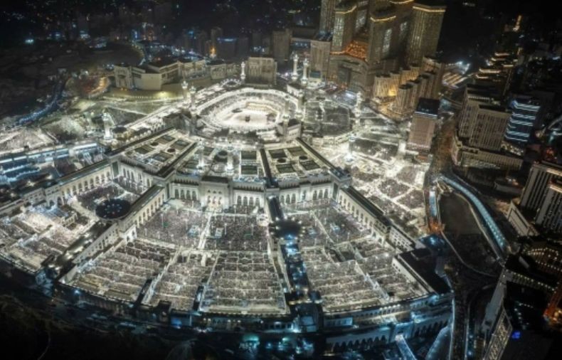 Fantastis! Biaya Listrik Masjidil Haram Tembus Rp66 Miliar per Bulan