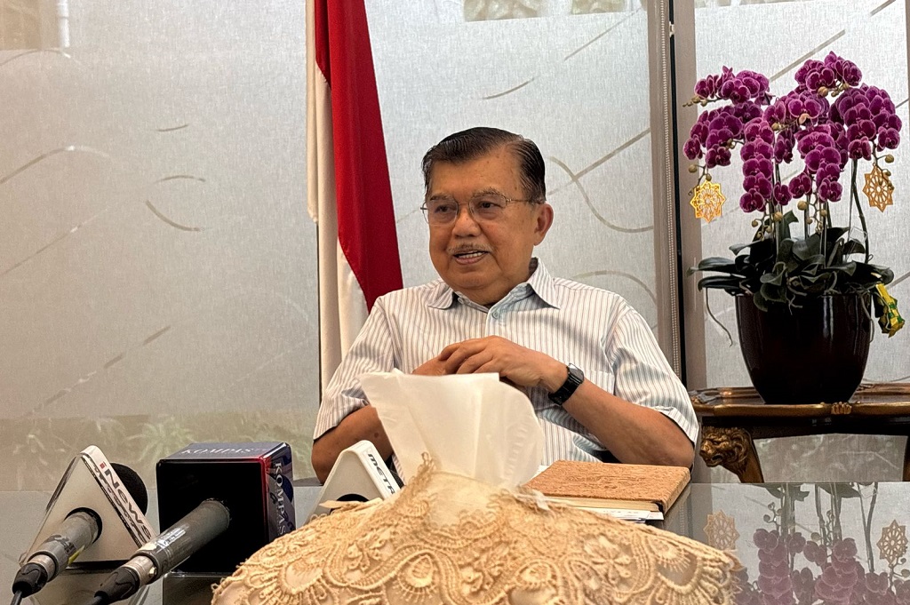 JK Ungkap Eksportir RI Diuntungkan Imbas Kebijakan Tarif Trump meski Rupiah Terdampak