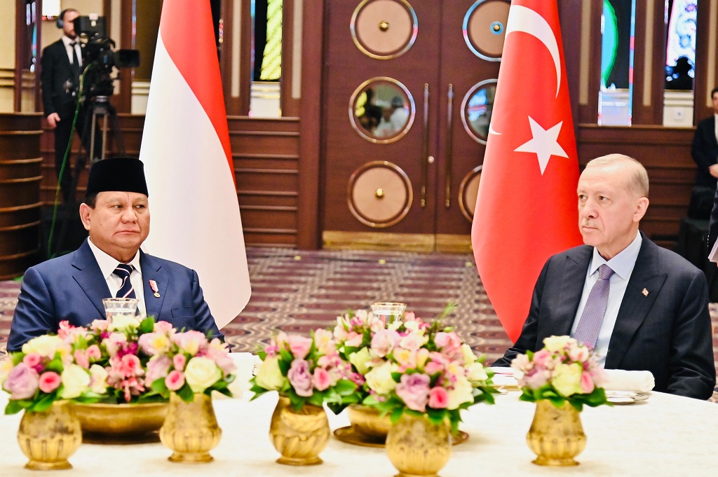 Momen Lagu-lagu Indonesia Iringi Acara Makan Malam Prabowo dan Erdogan